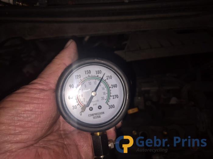 Opel Agila 1.0 12V Sloopvoertuig (2012, Wit)