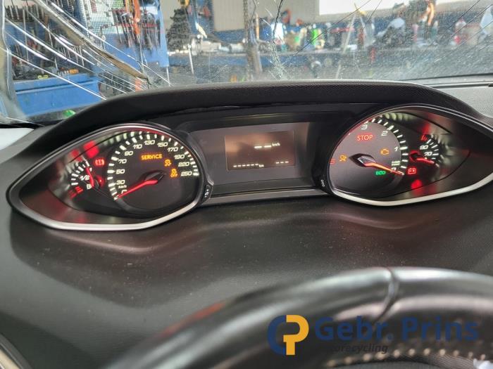 Peugeot 308 1.6 BlueHDi 120 Sloopvoertuig (2015, Zwart)