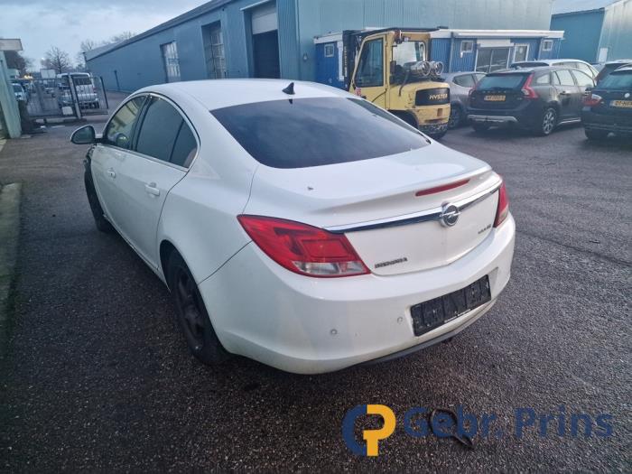 Opel Insignia 2.0 CDTI 16V 160 Ecotec Sloopvoertuig (2011, Wit)