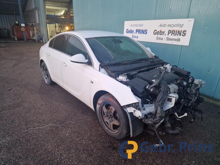 Opel Insignia 2.0 CDTI 16V 160 Ecotec Sloopvoertuig (2011, Wit)