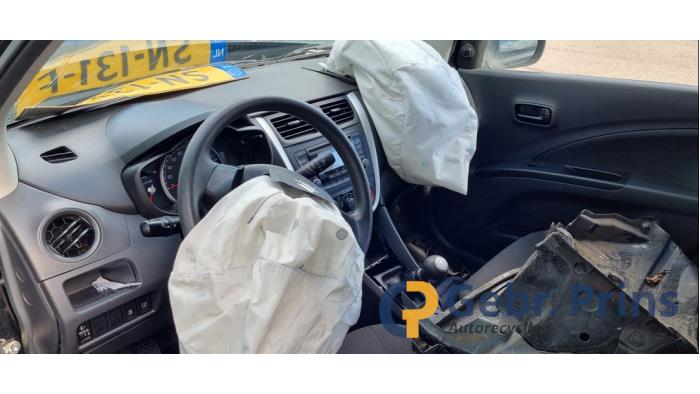 Suzuki Celerio 1.0 12V Dualjet Sloopvoertuig (2018, Zwart)