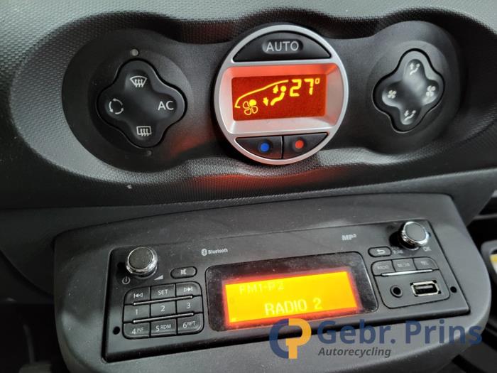 Renault Twingo II 1.5 dCi 90 FAP Sloopvoertuig (2012, Zwart)