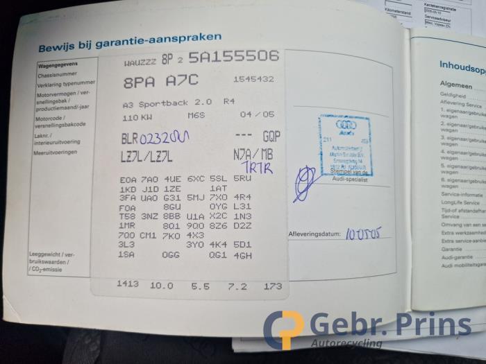 Audi A3 Sportback 2.0 FSI 16V Sloopvoertuig (2005, Grijs)