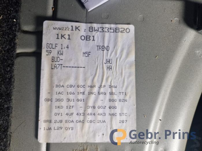 Volkswagen Golf V 1.4 16V Sloopvoertuig (2008, Grijs)