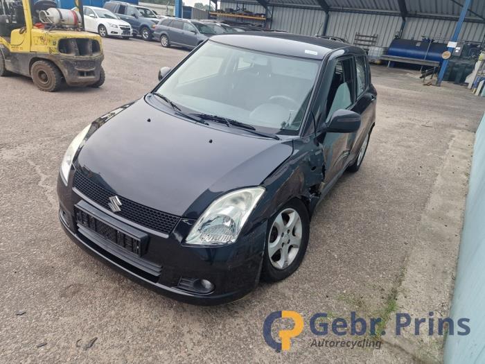 Suzuki Swift 1.3 VVT 16V Sloopvoertuig (2006, Zwart)