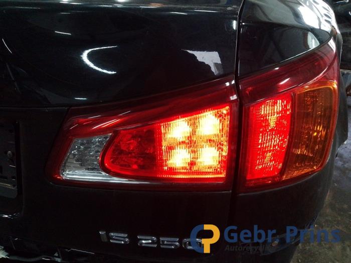 Lexus IS 250 2.5 V6 24V Sloopvoertuig (2011, Zwart)