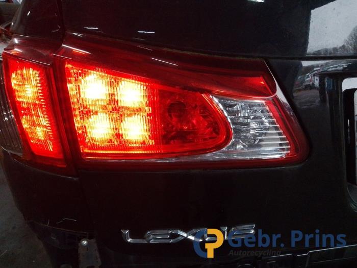 Lexus IS 250 2.5 V6 24V Sloopvoertuig (2011, Zwart)