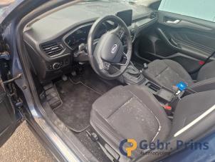 Ford Focus 4 Wagon 1.0 Ti-VCT EcoBoost 12V 125 Sloopvoertuig (2019, Blauw)