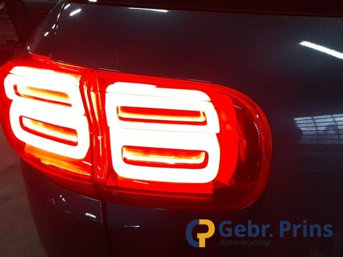 Citroen C5 Aircross I 1.6 Hybrid 225 16V Sloopvoertuig (2021, Groen)