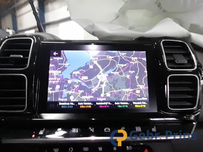 Citroen C5 Aircross I 1.6 Hybrid 225 16V Sloopvoertuig (2021, Groen)