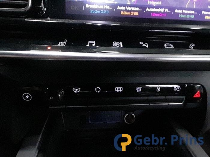 Citroen C5 Aircross I 1.6 Hybrid 225 16V Sloopvoertuig (2021, Groen)