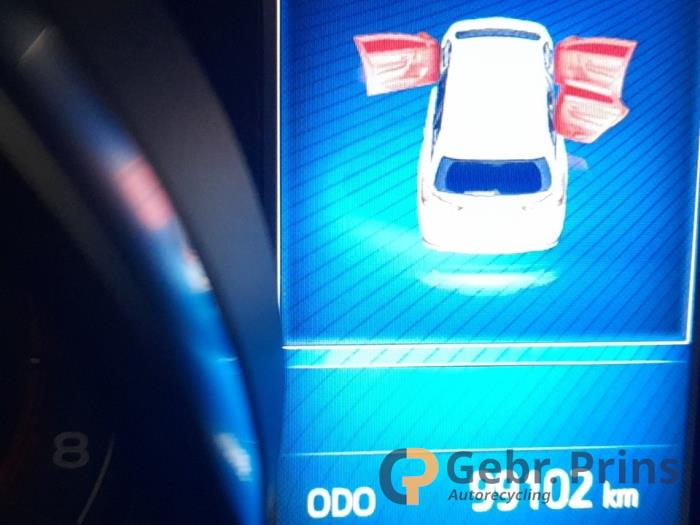 Toyota Auris Touring Sports 1.2 T 16V Sloopvoertuig (2018, Blauw)