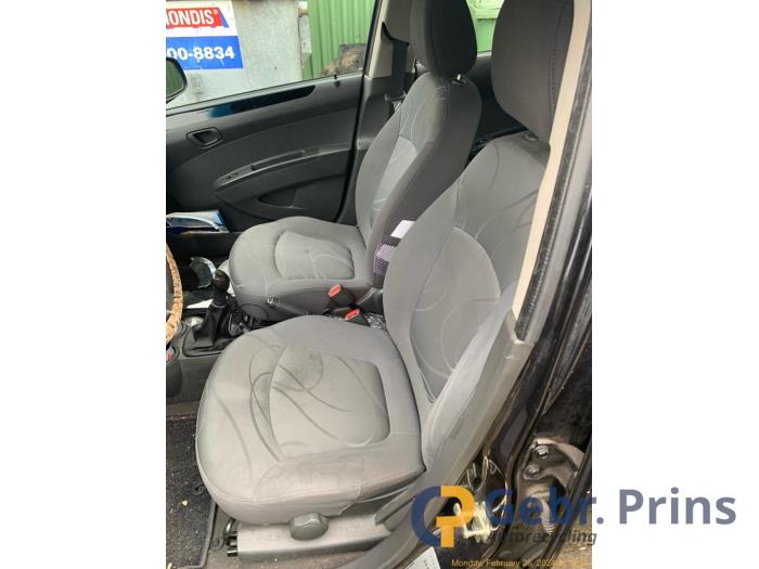 Chevrolet Spark 1.0 16V Bifuel Sloopvoertuig (2012, Zwart)