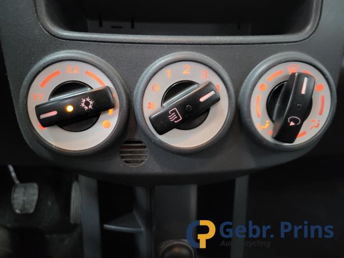 Mitsubishi Colt 1.3 16V Sloopvoertuig (2010, Grijs)