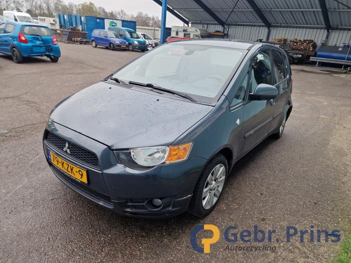 Mitsubishi Colt 1.3 16V Sloopvoertuig (2010, Grijs)