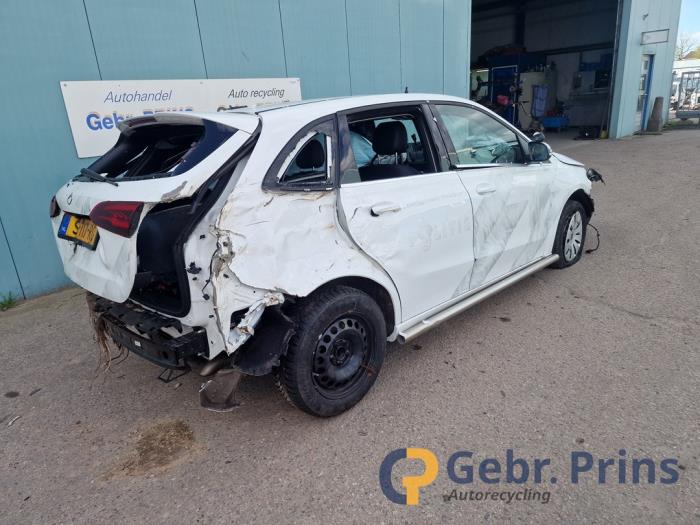 Mercedes B 2.0 B-200d Sloopvoertuig (2023, Wit)