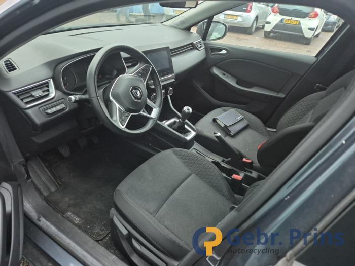 Renault Clio V 1.0 TCe 100 12V Sloopvoertuig (2019, Grijs)