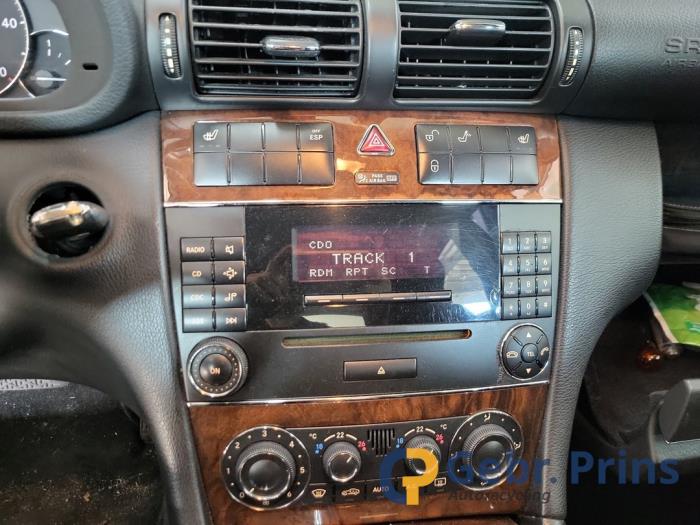 Mercedes C 2.2 C-200 CDI 16V Sloopvoertuig (2006, Zwart)