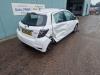 Toyota Yaris III 1.0 12V VVT-i Sloopvoertuig (2014, Wit)