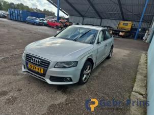Audi A4 2.0 TDI 16V Sloopvoertuig (2008, Grijs)