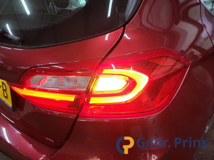 Ford Fiesta 7 1.0 EcoBoost 12V 100 Sloopvoertuig (2019, Rood)