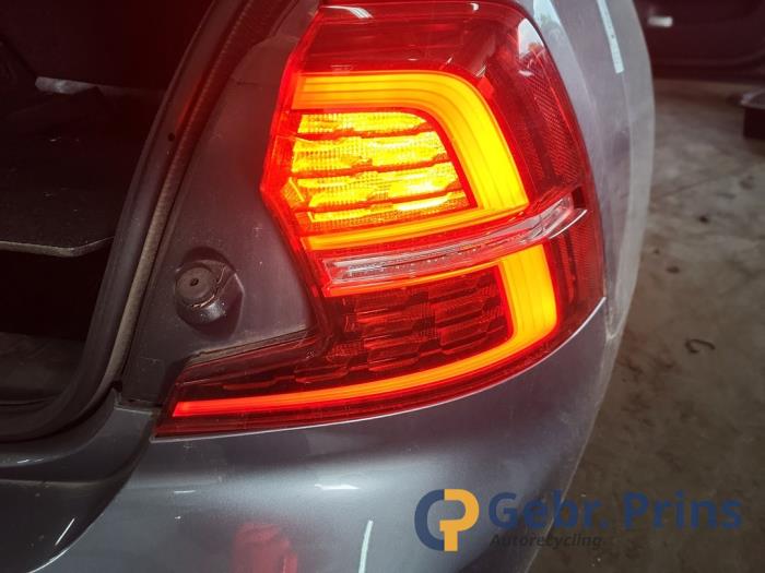 Volvo S60 III 2.0 T5 16V Sloopvoertuig (2019, Grijs)