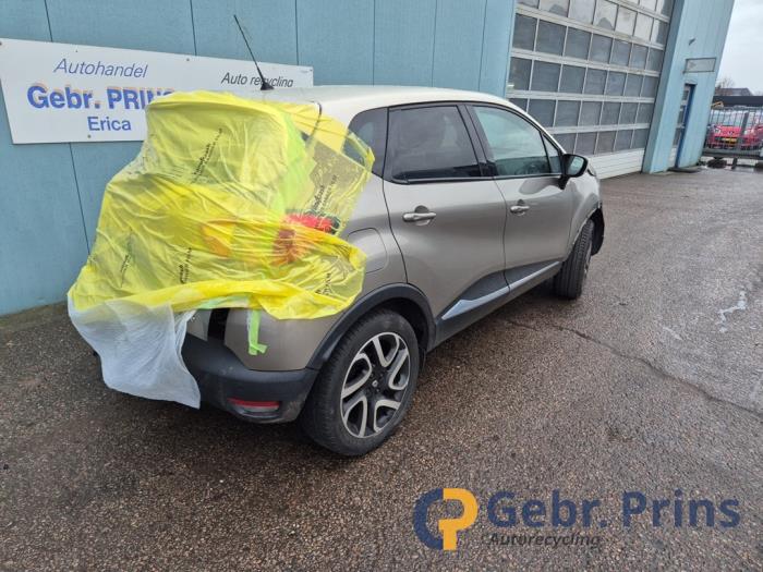Renault Captur I 0.9 Energy TCE 12V Sloopvoertuig (2016, Bruin)
