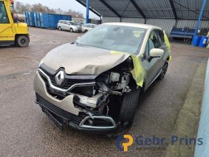Renault Captur I 0.9 Energy TCE 12V Sloopvoertuig (2016, Bruin)