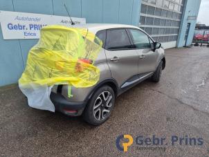Renault Captur I 0.9 Energy TCE 12V Sloopvoertuig (2016, Bruin)