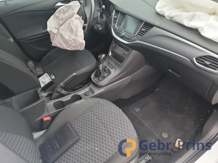 Opel Astra K 1.0 Turbo 12V Sloopvoertuig (2016, Wit)