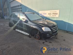 Mercedes ML II 3.0 ML-280 CDI 4-Matic V6 24V Sloopvoertuig (2009, Zwart)