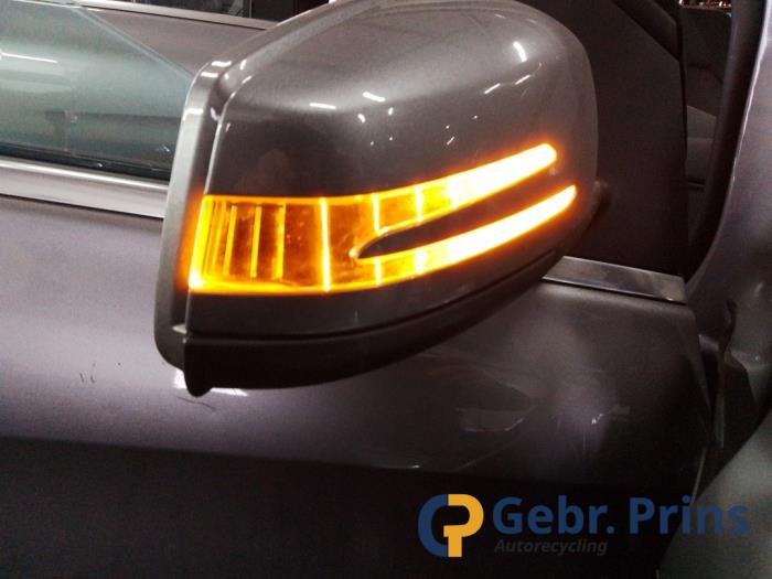 Mercedes B 1.6 B-180 BlueEFFICIENCY Turbo 16V Sloopvoertuig (2014, Grijs)