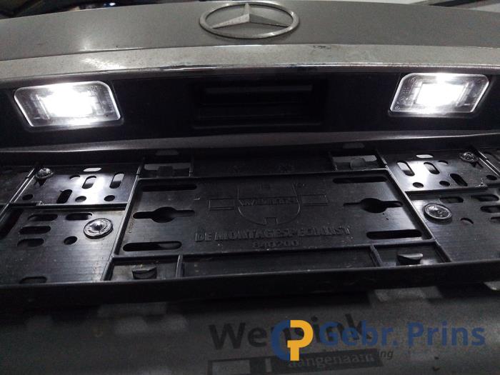 Mercedes B 1.6 B-180 BlueEFFICIENCY Turbo 16V Sloopvoertuig (2014, Grijs)