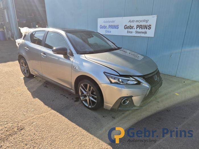 Lexus CT 200h 1.8 16V Sloopvoertuig (2018, Grijs)