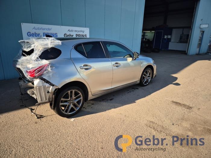 Lexus CT 200h 1.8 16V Sloopvoertuig (2018, Grijs)