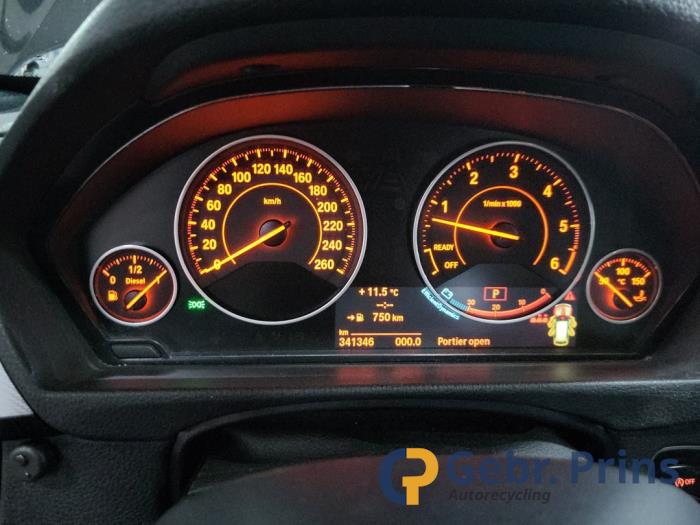 BMW 3 serie Touring 330d 3.0 24V Sloopvoertuig (2013, Zwart)