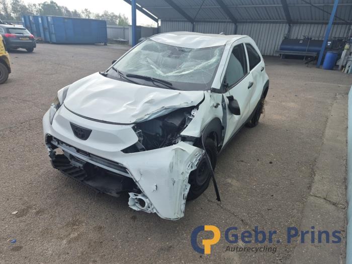 Toyota Aygo X 1.0 12V VVT-i Sloopvoertuig (2023, Wit)