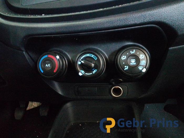 Toyota Aygo X 1.0 12V VVT-i Sloopvoertuig (2023, Wit)