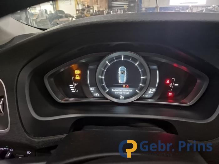 Volvo V40 2.0 D4 16V Sloopvoertuig (2014, Wit)