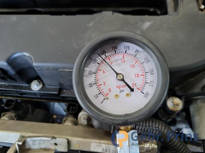 Chevrolet Aveo 1.4 16V LS Sloopvoertuig (2011, Grijs)