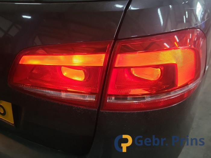 Volkswagen Passat Variant 1.4 TSI 16V Sloopvoertuig (2011, Bruin)