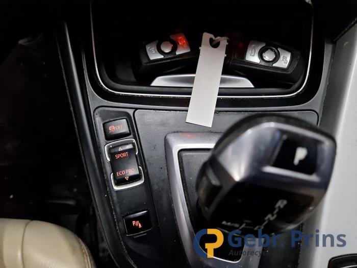 BMW 3 serie 320i 2.0 16V Sloopvoertuig (2012, Bruin)