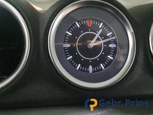 Suzuki Vitara 1.6 16V VVT Sloopvoertuig (2016, Bruin)