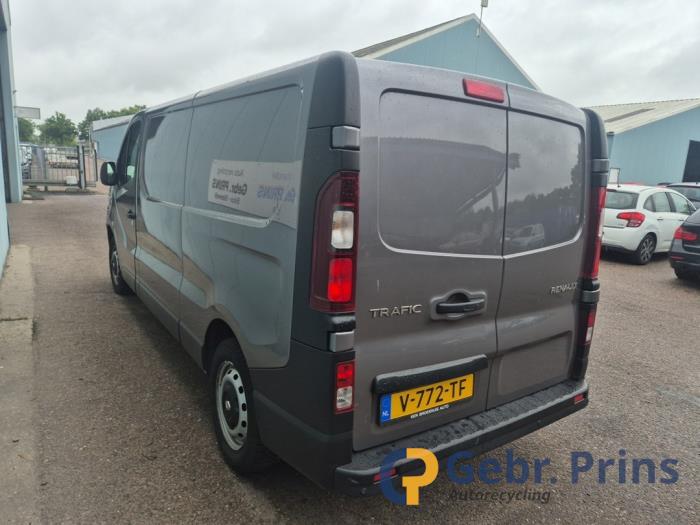 Renault Trafic 1.6 dCi Twin Turbo Sloopvoertuig (2017, Grijs)