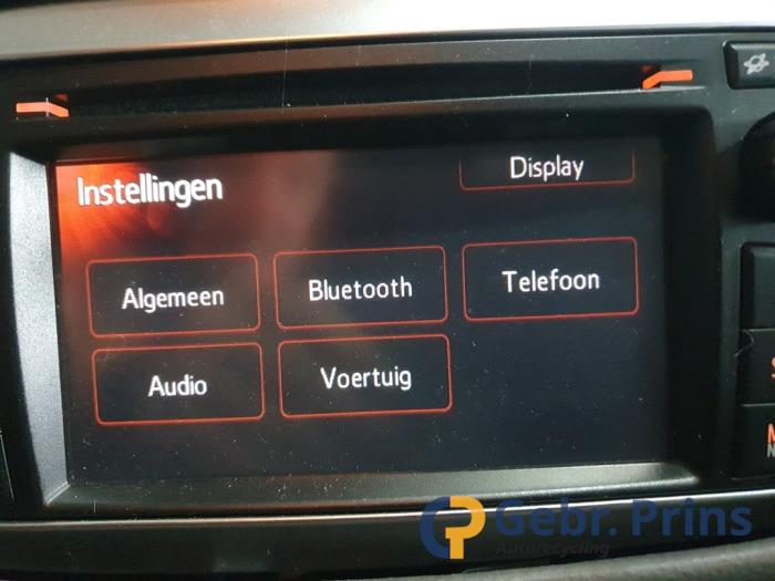 Toyota Yaris III 1.33 16V Dual VVT-I Sloopvoertuig (2012, Blauw)