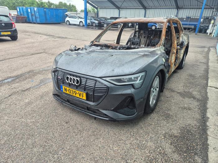 Audi e-tron 50 quattro Sloopvoertuig (2021, Grijs)