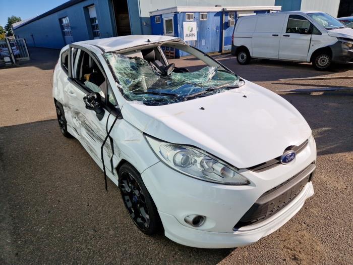 Ford Fiesta 6 1.6 16V Ti Sloopvoertuig (2012, Wit)