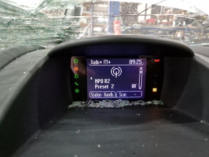 Ford Fiesta 6 1.6 16V Ti Sloopvoertuig (2012, Wit)