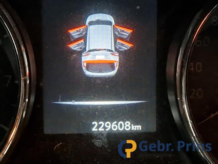 Nissan Qashqai 1.2 DIG-T 16V Sloopvoertuig (2017, Paars)