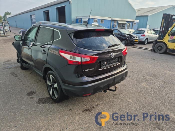 Nissan Qashqai 1.2 DIG-T 16V Sloopvoertuig (2017, Paars)
